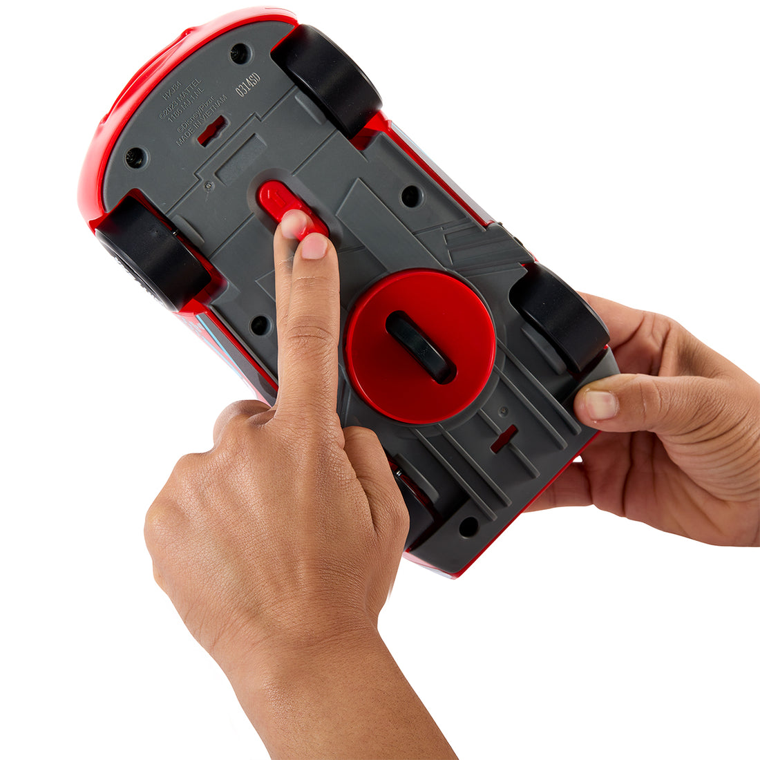 Disney And Pixar Cars Global Racers Cup Drift & Race Lightning Mcqueen