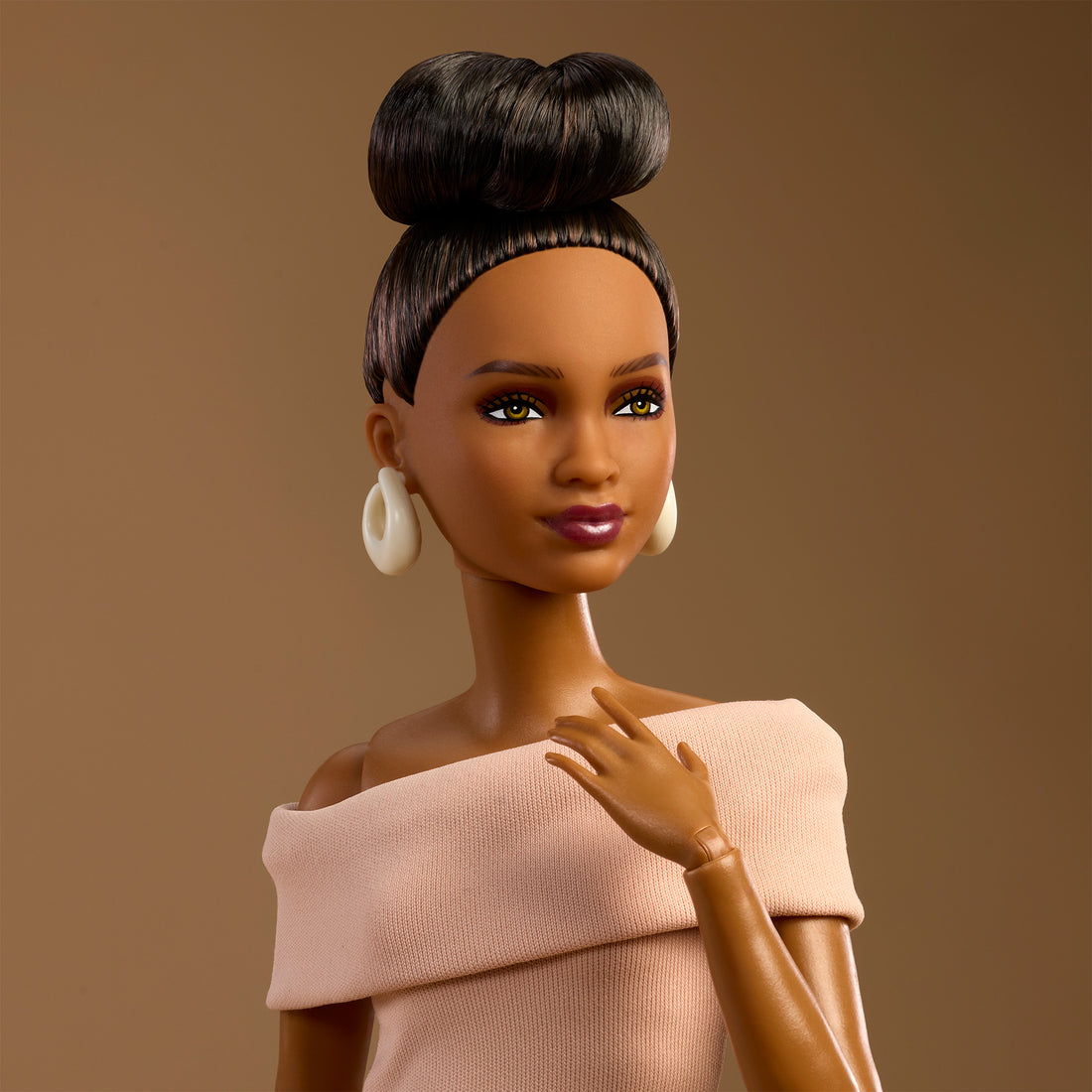 Barbie Basics 2026 Neutrals Series, Model 08