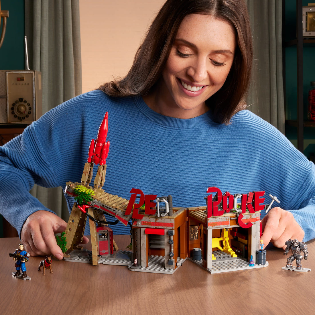 MEGA Fallout Red Rocket Truck Stop