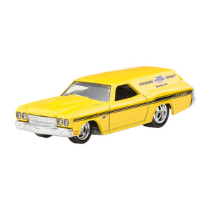 Hot Wheels Premium Car Culture Fast Wagons '70 Chevelle SS Wagon Vehicle