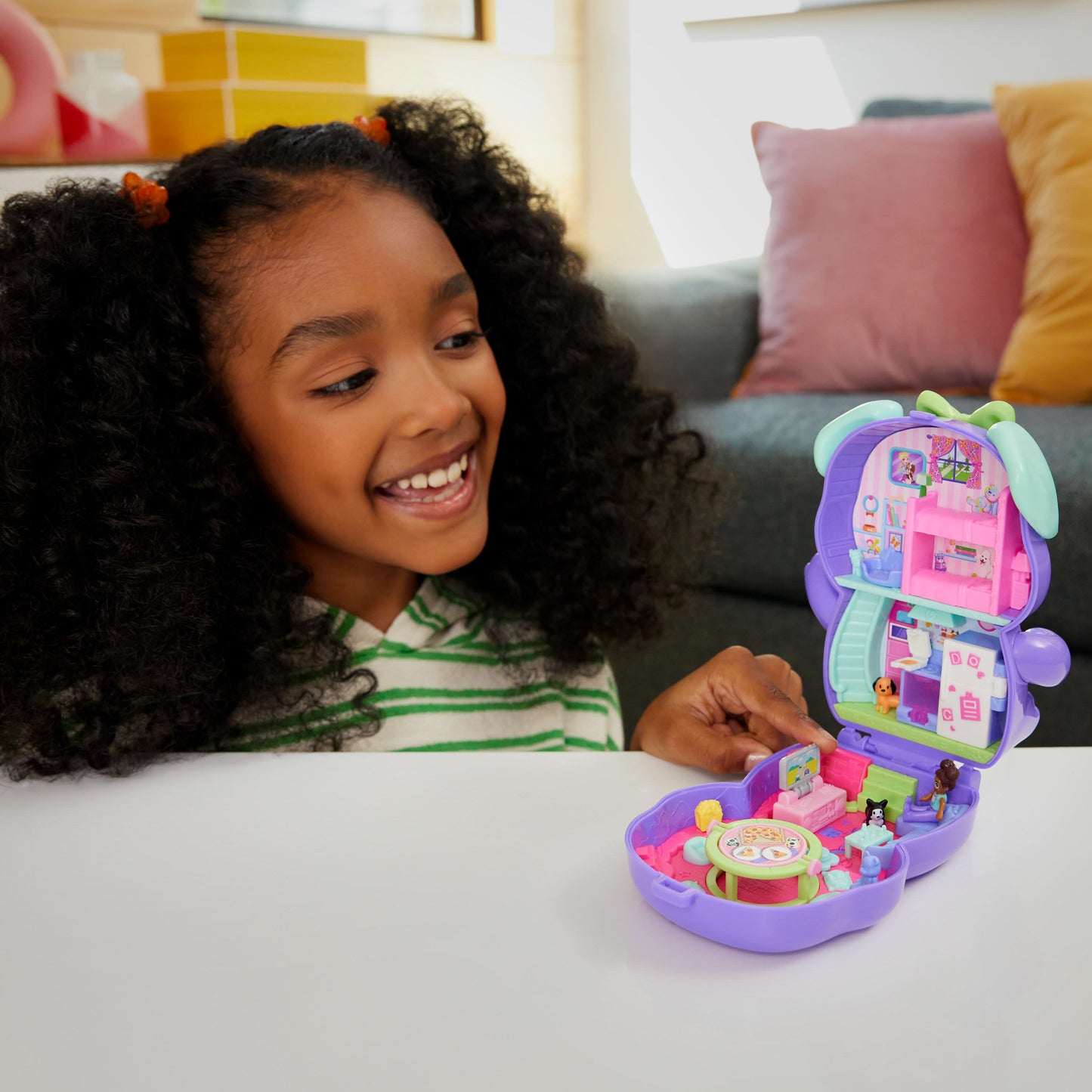 Polly Pocket Sleepover Puppy Compact Playset
