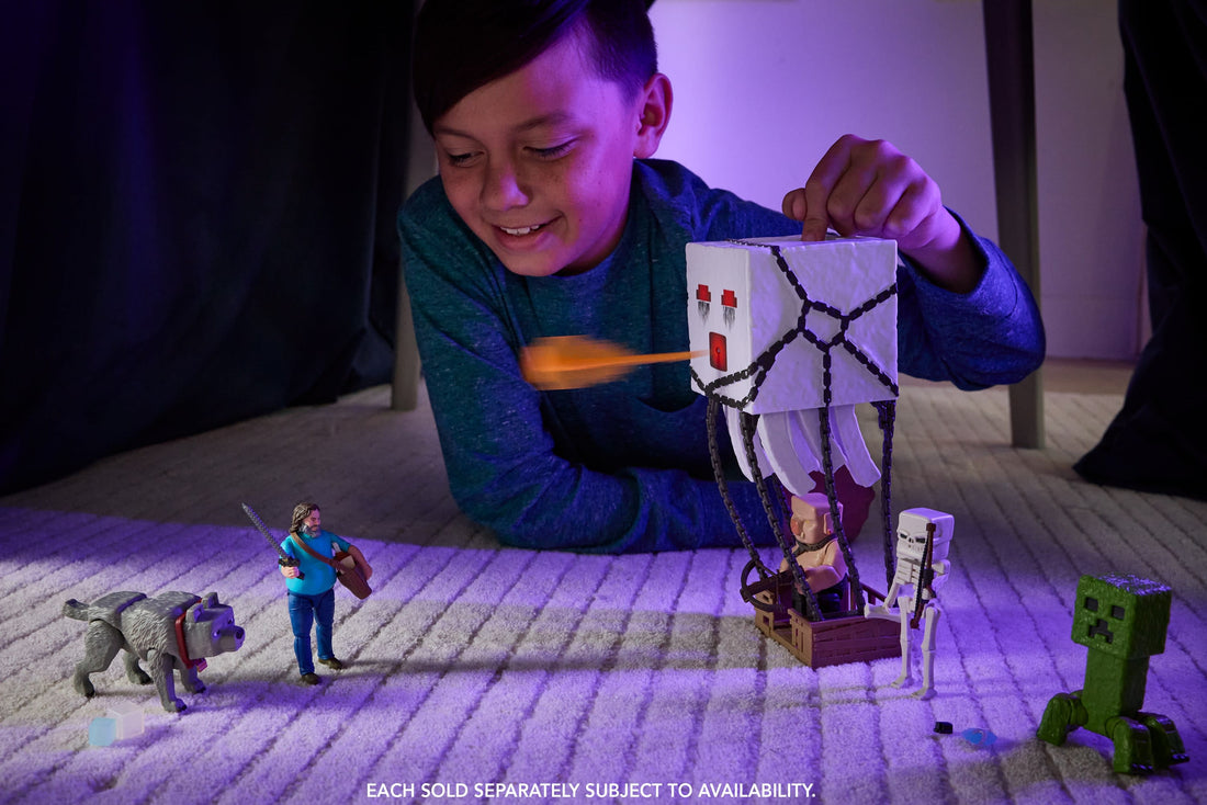 Minecraft Blast Attack Ghast Action Figure Set