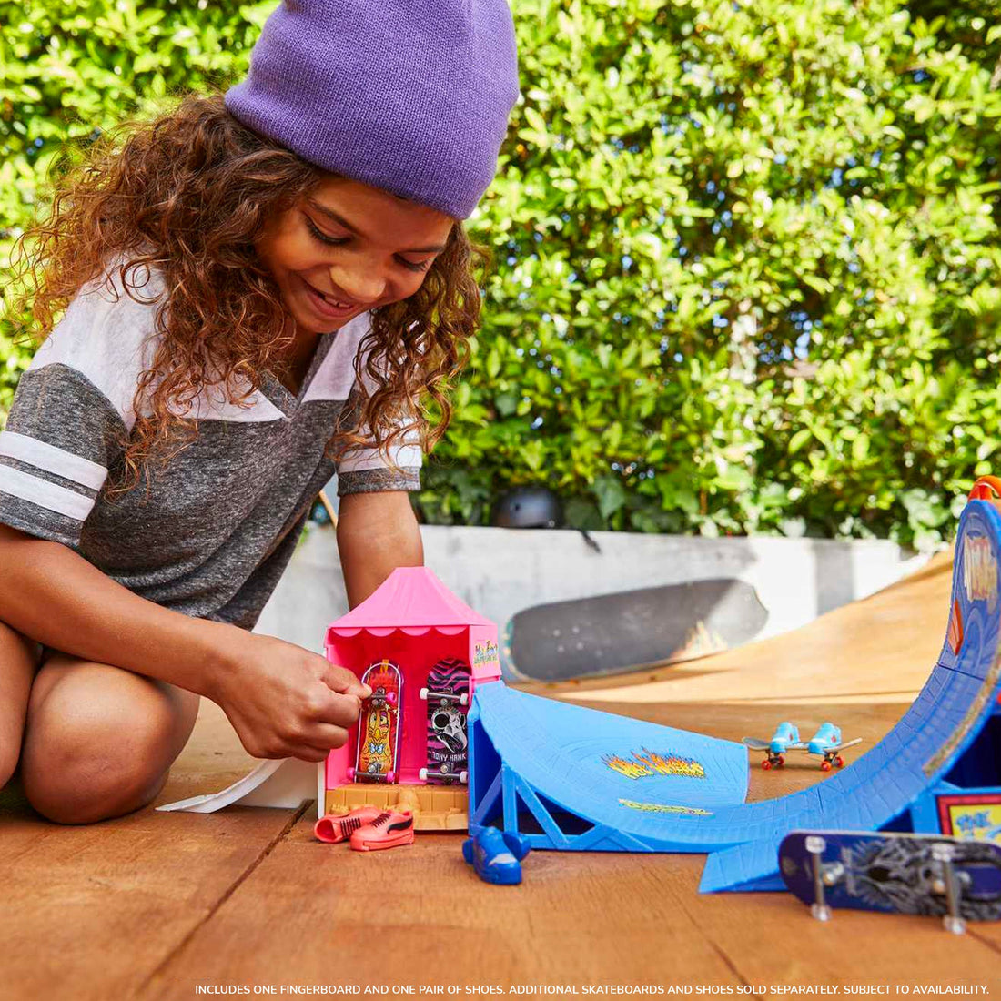 Hot Wheels Skate Amusement Park Skate Set, Playset