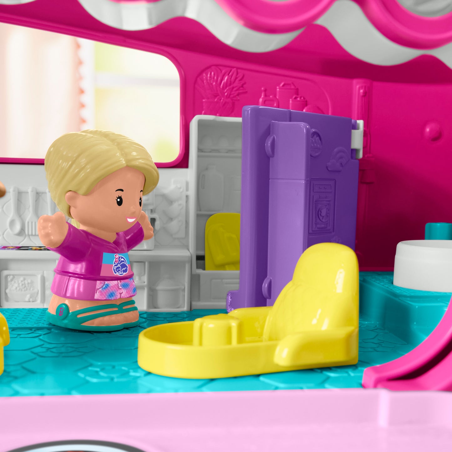 Barbie Little Dreamcamper by Little People