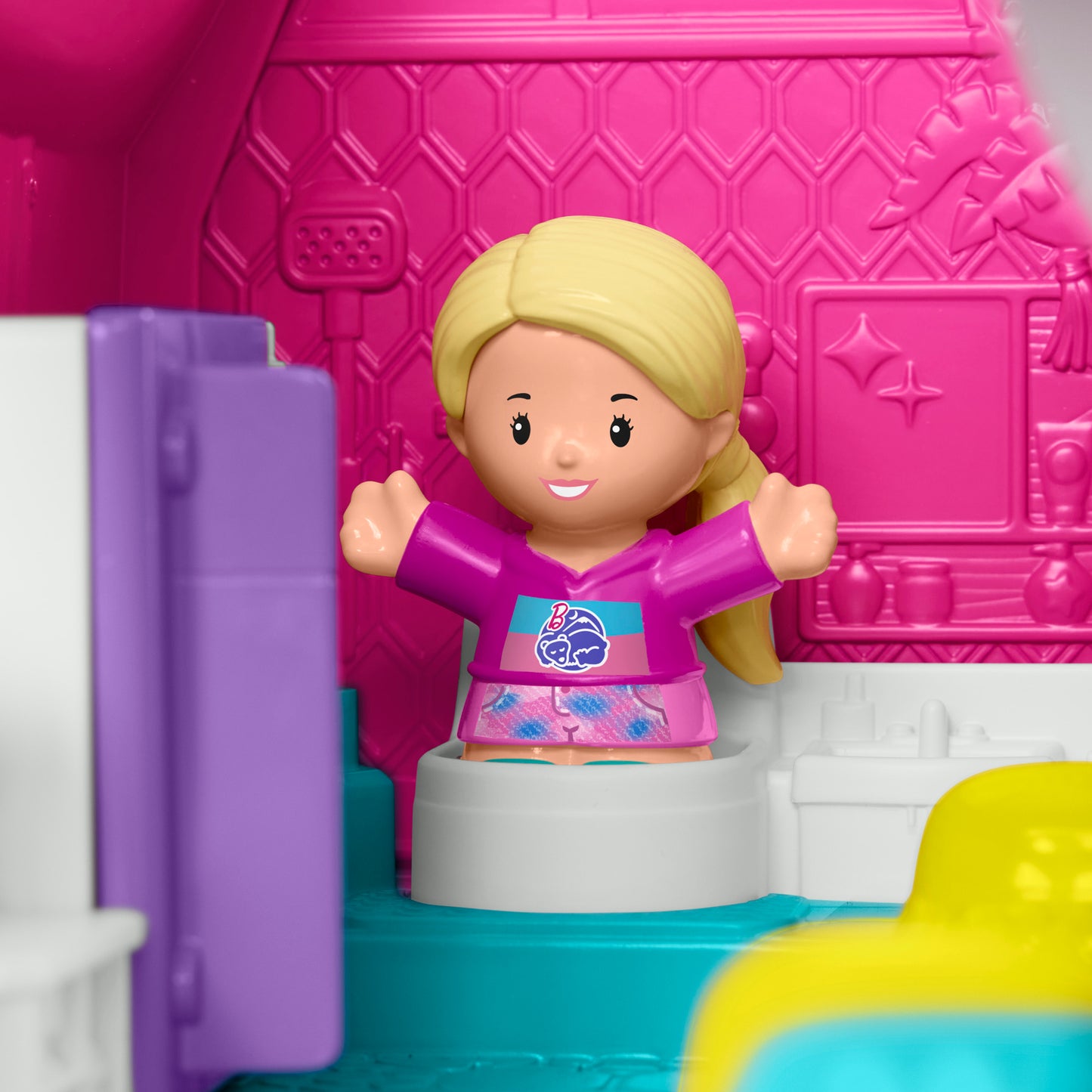 Barbie Little Dreamcamper by Little People