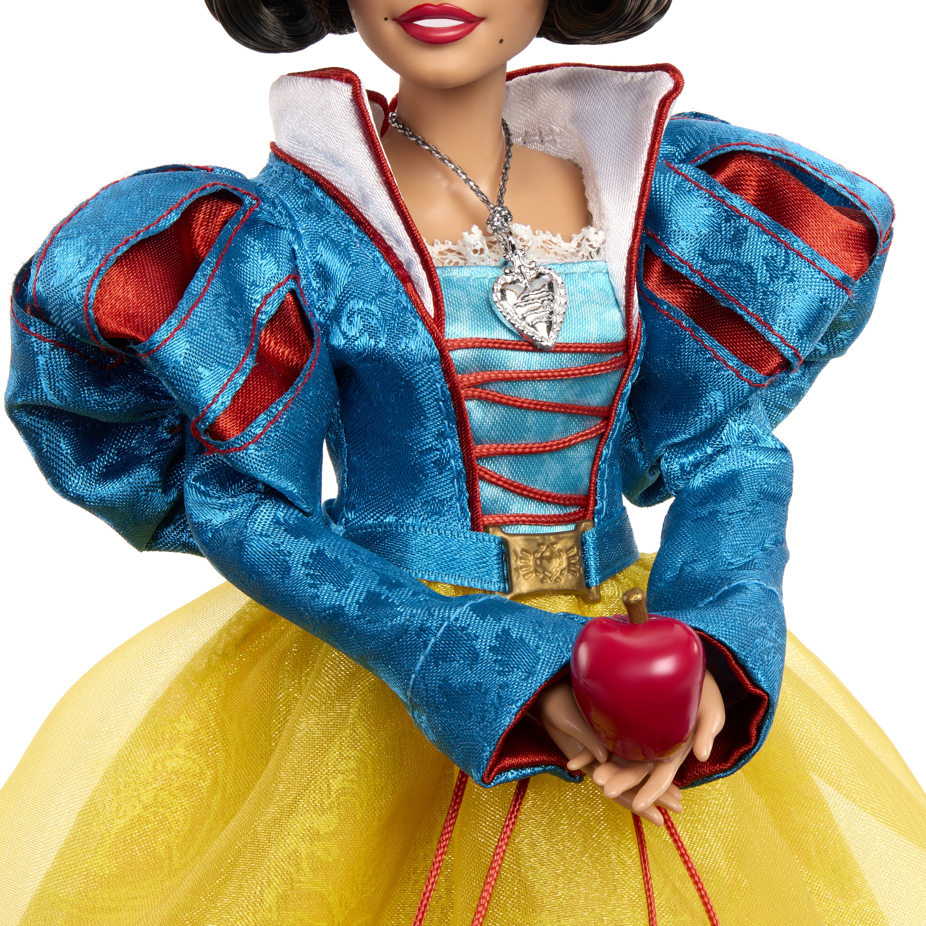 Disney Collector Snow White Collectible Fashion Doll – Shop
