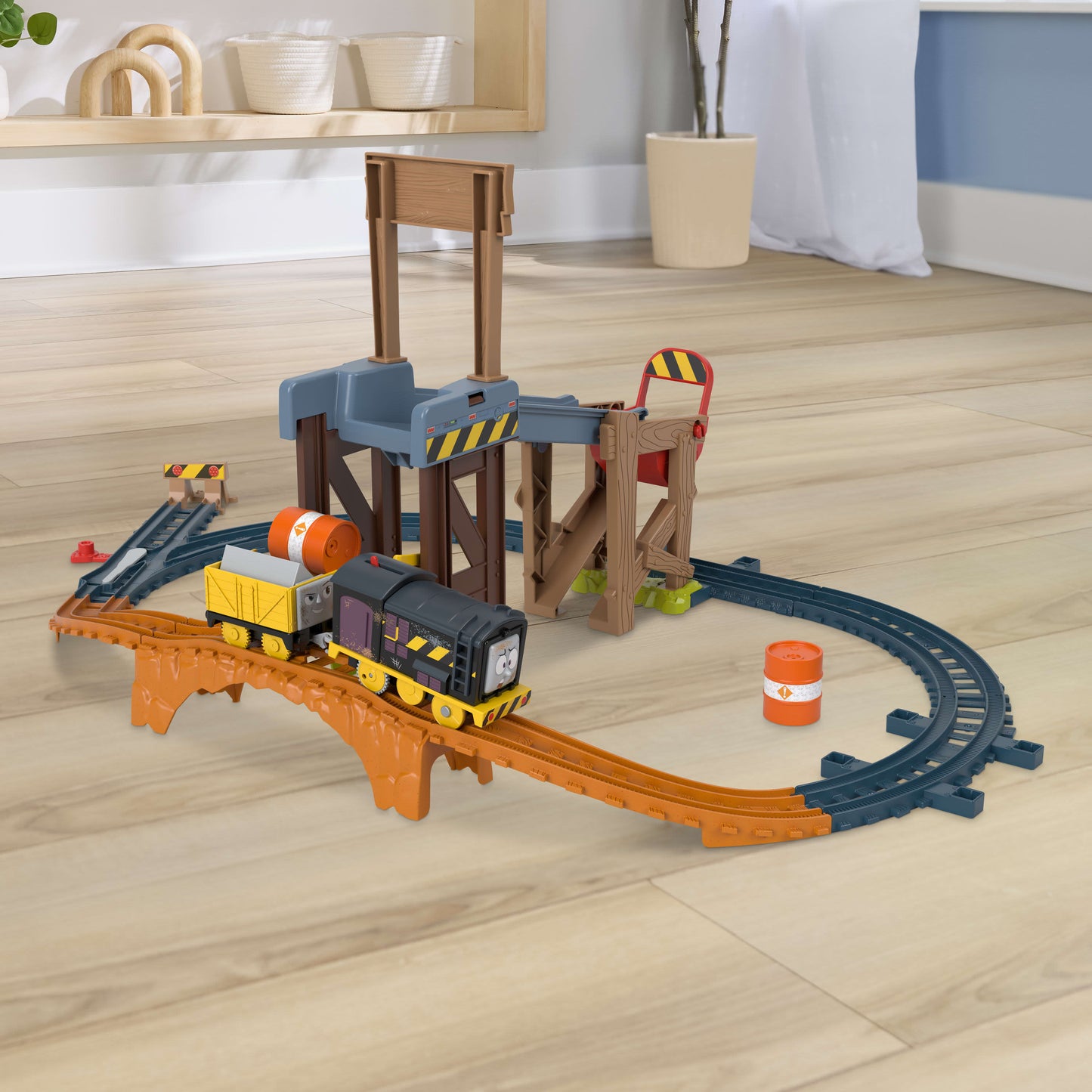 Fisher-Price Thomas & Friends Diesel's Lift & Load Construction Set