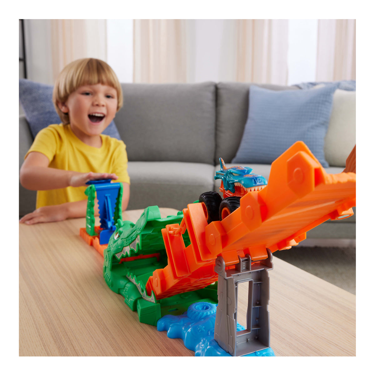 Hot Wheels Monster Trucks Crocodile Crash Challenge Playset