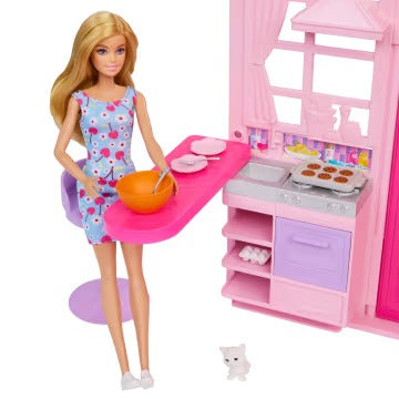 Barbie Weekend Escape House, Dollhouse Playset With 10 Accessories, 4 Play Areas & Kitten