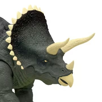 Jurassic World Reimagined Real Feel Triceratops Roaring Dinosaur Figure