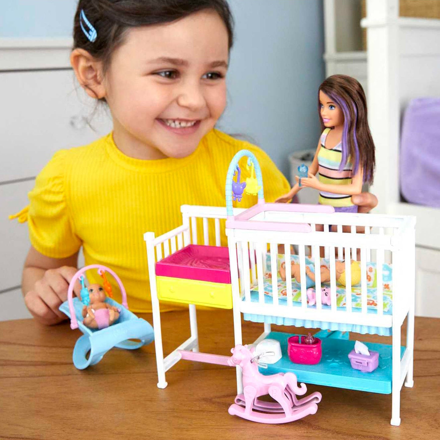 Barbie Skipper Babysitters Inc Nap 'n' Nurture Nursery Dolls and Playset